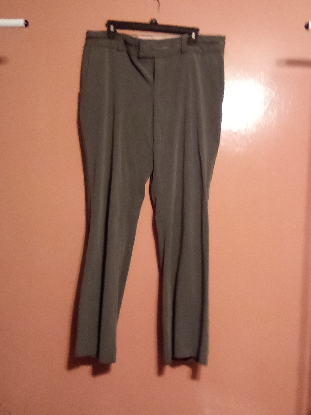 Mossimo Supply Co. Green Straight-Leg Dress Trousers ( Bag Q )